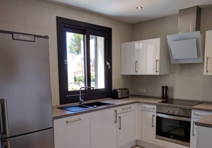 Sea view, WiFi, Sky Box, HiFi with Bluetooth, air conditioning K / W, rental license !!!