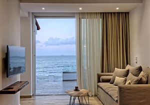 Seashell Seafront Villa