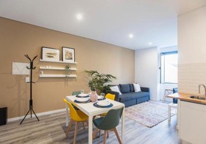 Seaside 1BR Flat w/AC in Matosinhos by LovelyStay