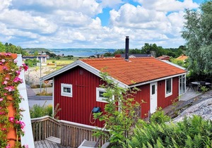Seaside Charm in Hoviksnas-By Traum