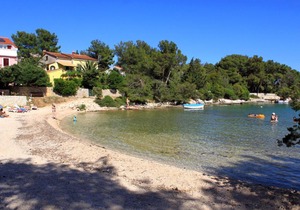 Seaside holiday house Artatore, Losinj - 17102