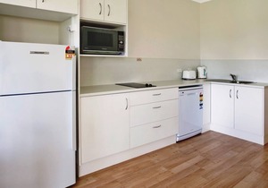 Seaview Beach House 2