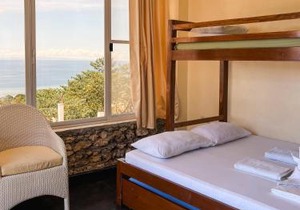 Seaview Mansion Dalaguete Apartment 4 -Family