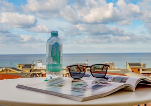Seaview Rooms in The City Center - Double Room
