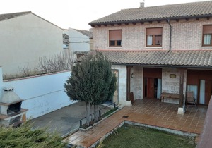 Self catering cottage La Alcubilla for 10 people