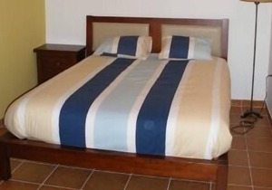 Self catering cottage La Alcubilla for 2/4 people