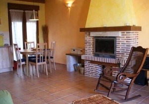 Self catering cottage La Alcubilla for 2/4 people