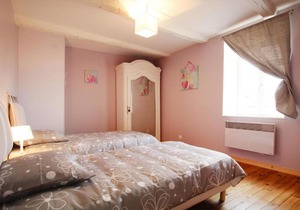 Semi detached house, Bacilly