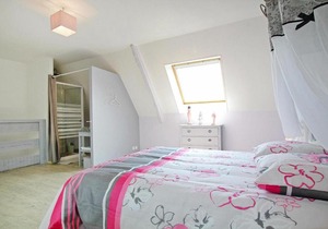 Semi detached house, Bacilly