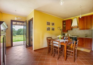 Semi-detached House with Wi-Fi, Air Conditioning, Garden and Pool; Pets Allowed; Parking Available