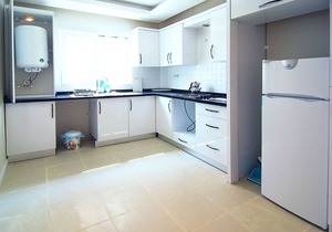 Separate kitchen, 2 Bedroom, 140 mt2. Mountain view.