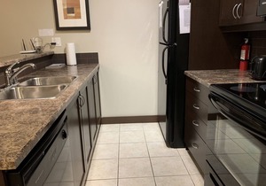 Silver Rock Condos l 1 Bedroom l Sleeps 3 Adults