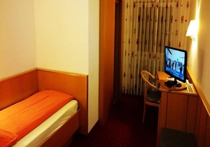 Single Room - Hotel-Restaurant-Café Goldbächel