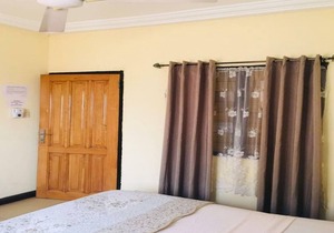 Single Room - 1st Floor