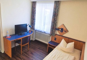 Single Room Shower/WC - Hotel Stadt Daun