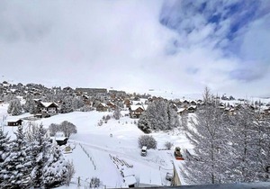 Ski Getaway with Shared Pool