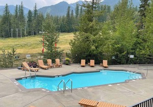 Ski In/Out. Mountain Side. Dog Friendly