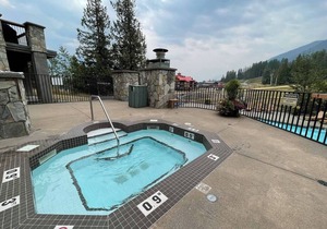 Ski In/Out. Mountain Side. Dog Friendly