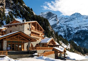Ski-in/ski-out & foot of the slopes, fitness, swimming pool, tv, ski locker, 58-71m²