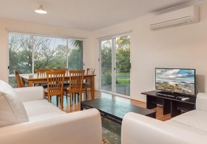 Sky Mirror Cottage