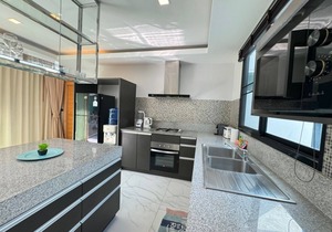 SKYPOOL,new brand villa with big private
