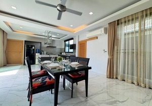 SKYPOOL,new brand villa with big private