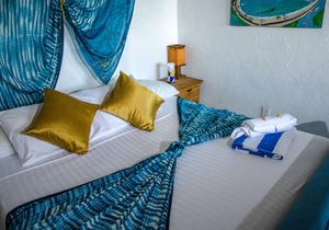 Small luxury hotel, Hideaway near Acapulco on the beach