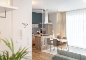 SmartFewo: Windbrecher | terrace | sauna | parking