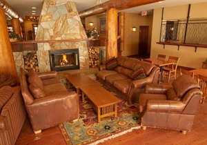Snow Creek Lodge by Fernie Lodging Co