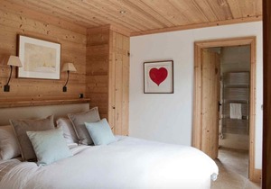 Snug apartment in Chamonix-Mont-Blanc with balcony