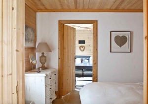 Snug apartment in Chamonix-Mont-Blanc with balcony