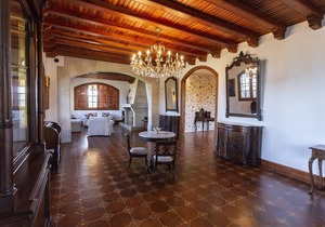 Son Tomasset Villa - Six Bedroom Villa, Sleeps 12