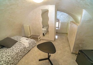 Sopramonte House