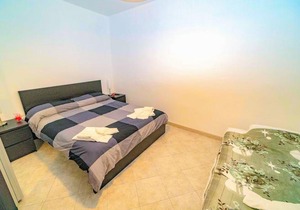 Sopramonte House