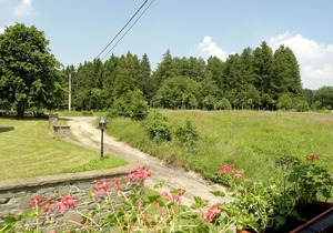 Spacious and well cared-for house with a panoramic view, sauna and a summer pool