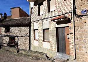 Spacious apartment with wifi ideal for families or groups