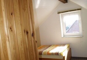 Spacious apartment, 2 bedrooms, quiet central location, 5 minutes to the beach
