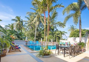 Spacious Family 5BR Villa Nikkie 3, Big Garden & Pool