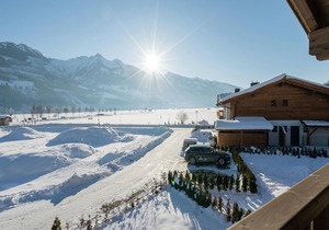 Spacious holiday home with balcony and sauna