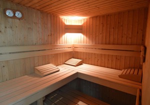 Spacious Holiday Home with Sauna in Rendeux
