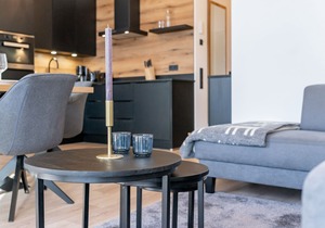 Spacious penthouse overlooking the glacier