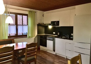 Spacious vacation apartment (80 m²) for up to 4 people with free WiFi