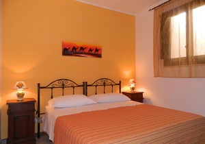 SPRING LOW-COST, near San Vito, villa with Sea View ........