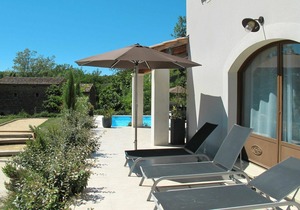 Stunning private villa for 6 people with private pool, WIFI, A/C, TV and parking