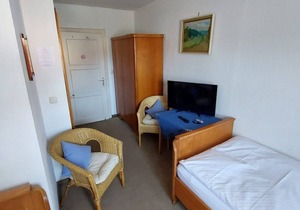 Standard room two beds no. 25 - Goldner Engel, Restaurant - Hotel -