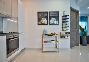 Stanislaus apartment 2 with communal pool near the sea and marina in Msida