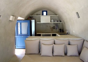 Stay at Diakofti Beachfront Holiday Home and the beach is at your doorstep.
