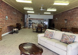 Stay in the Heart of Washington County between Austin & Houston
