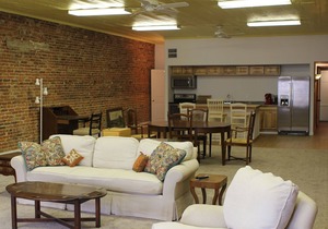 Stay in the Heart of Washington County between Austin & Houston