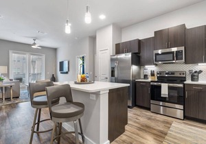 StayOvr at Galatyn Park, Richardson| 2BR